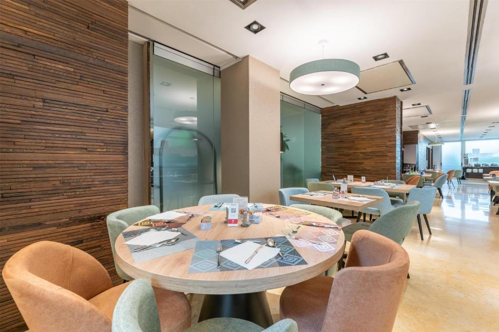 Hilton Garden Inn Rome Claridge - Resim 16