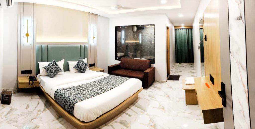 Postel nebo postele na pokoji v ubytování Hotel allen