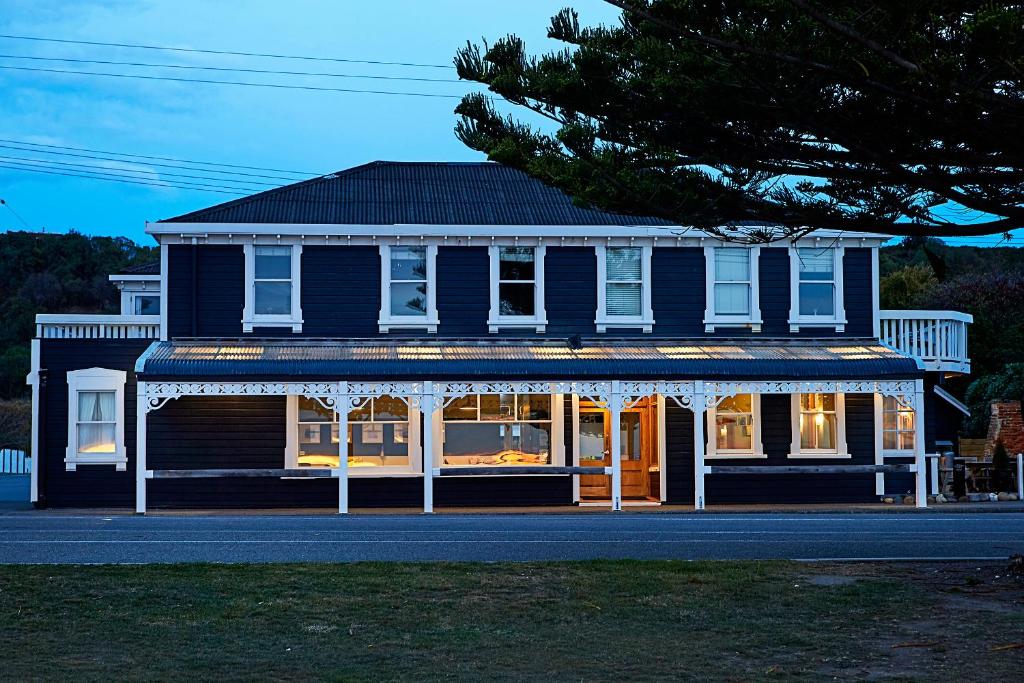 Boutique Hotel Kaikoura - Resim 18