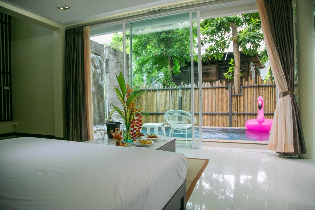 Peach Blossom Resort & Pool Villa - SHA Plus - Resim 17