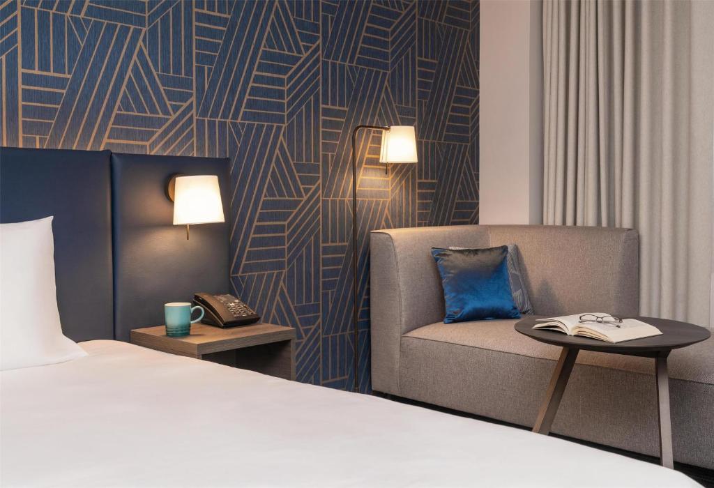 Postel nebo postele na pokoji v ubytování Hyatt Place Leeds