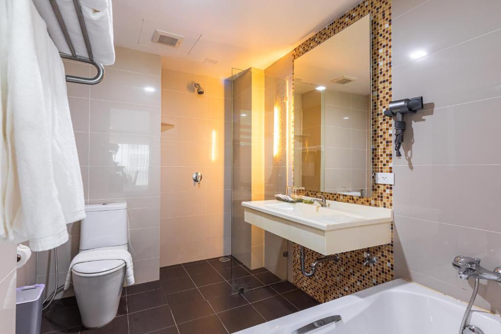 The Kris Resort Hotel - Resim 25