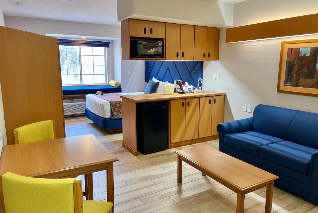 Microtel Inn & Suites by Wyndham Culiacán