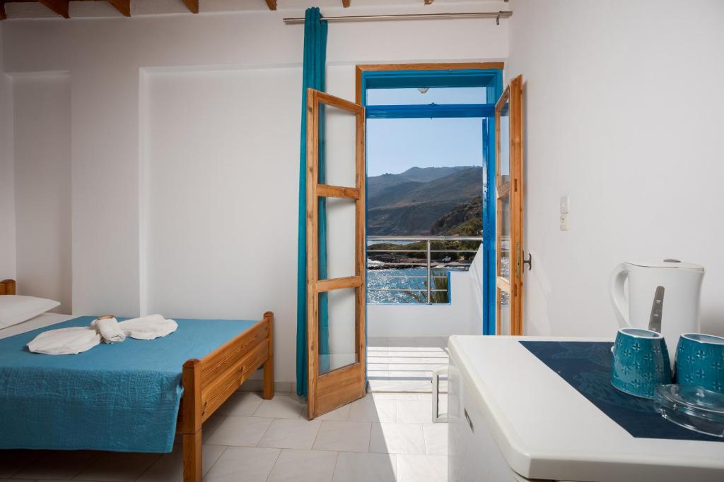 Nespecifikovaný výhled na hory nebo výhled na hory při pohledu z hotelu