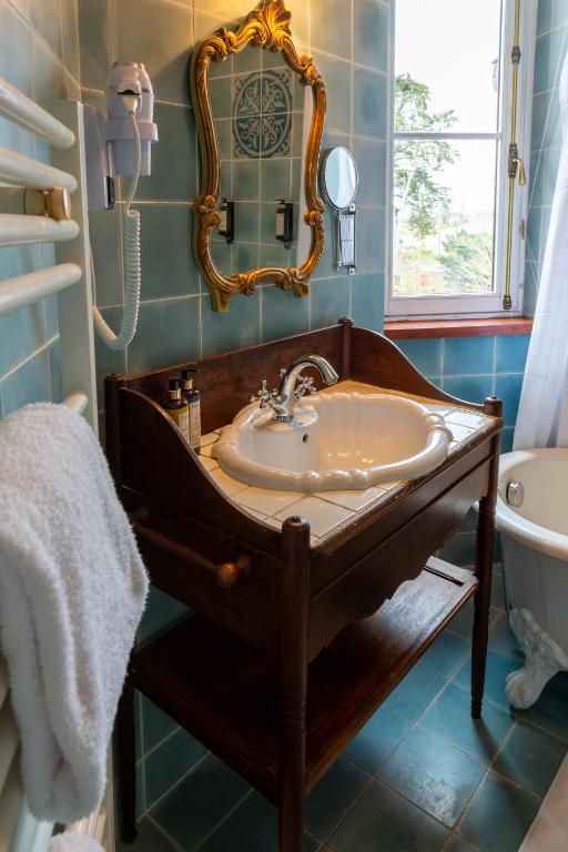 Château Hôtel Du Colombier - 7