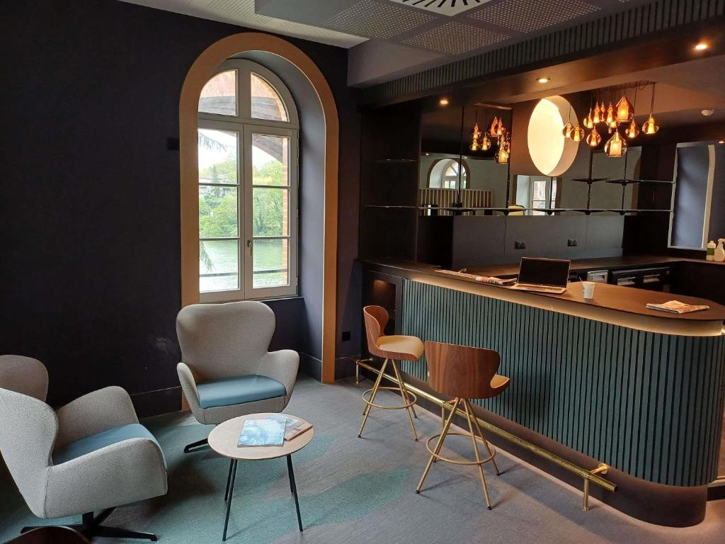 Zona d'estar a Mercure Albi Bastides