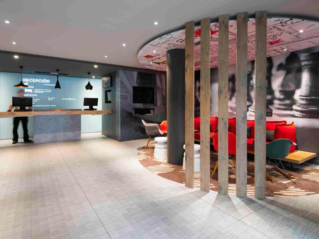 Vstupní hala nebo recepce v ubytování Ibis Bilbao Barakaldo