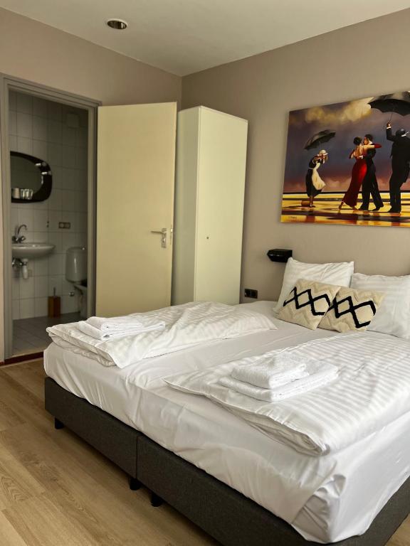 Hotel Gaudi - Resim 13