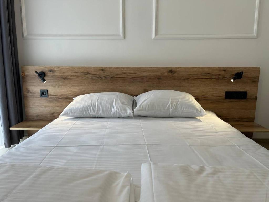 Postel nebo postele na pokoji v ubytování FOX Hostel