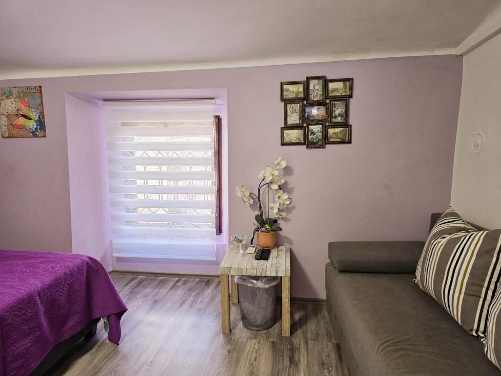 Guesthouse Korzo - Double Or Twin Room With Private Bathroom