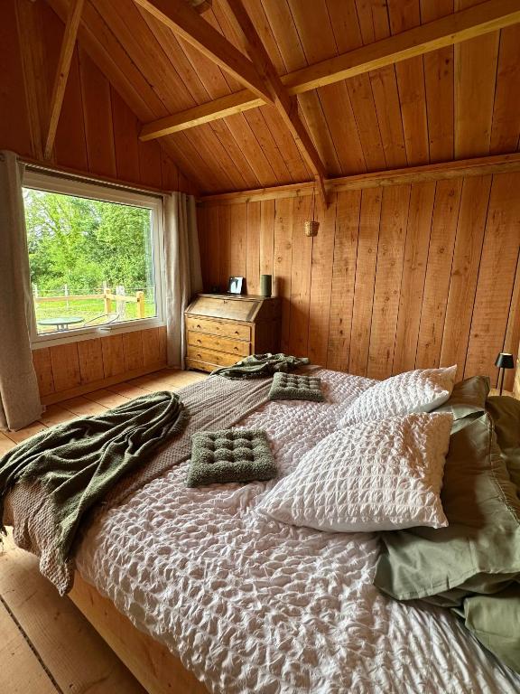 Le Refuge en bois nuit insolite en pleine Nature