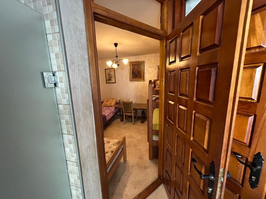 Postel nebo postele na pokoji v ubytování Michel Guesthouse