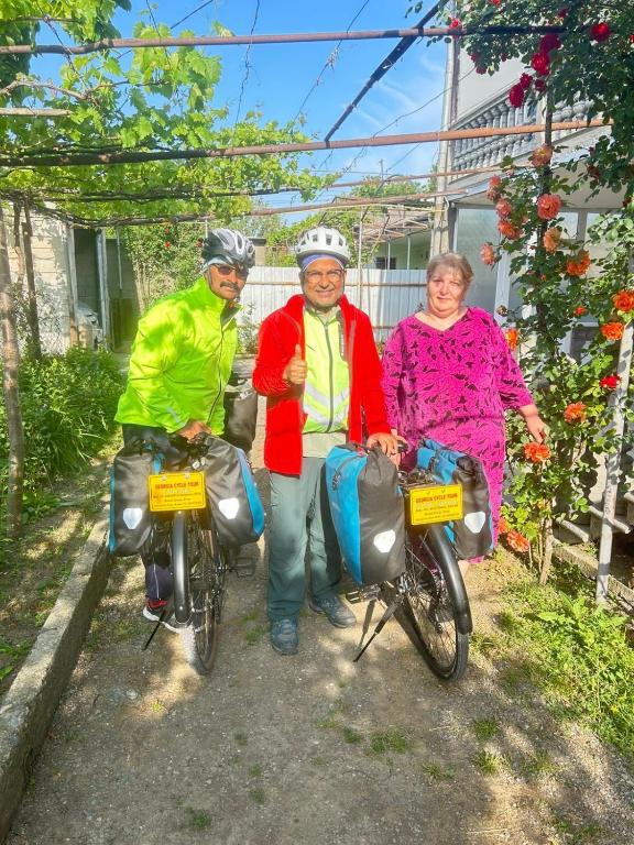 Clients de Uplistsikhe guest "Paluma"