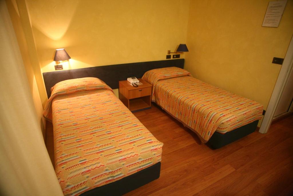 Hotel Victoria - غرفة الاجتماعات