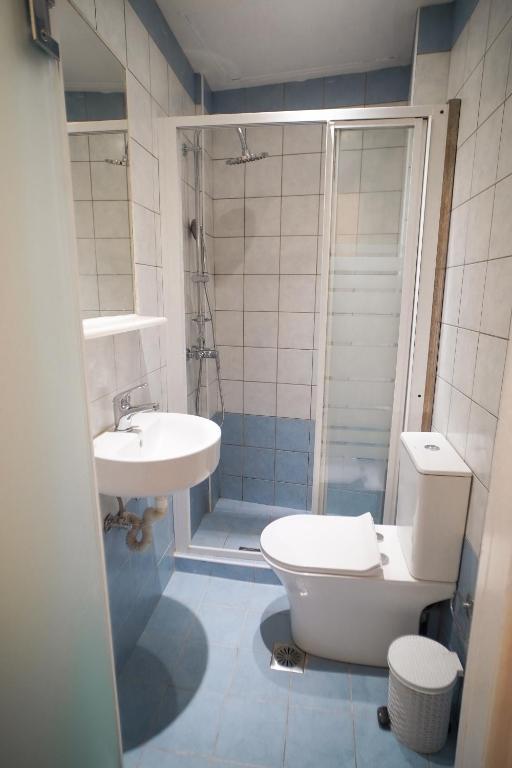 A bathroom at Old Town Studios, Corfu