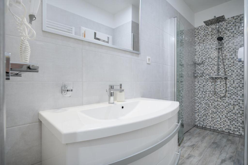 Luxury Rooms Floramye - 8