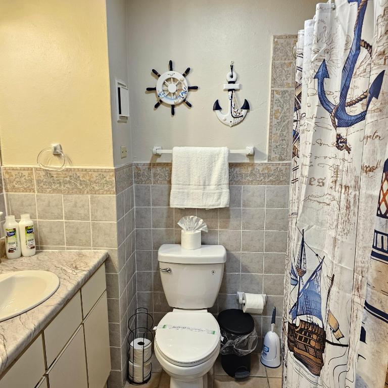 Vannituba majutusasutuses Golden Dreams Studio 1st floor 101B
