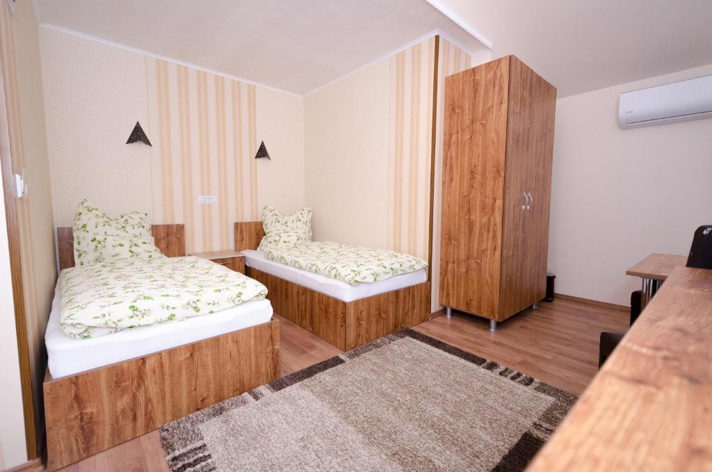 Camere-Apartament Steyna