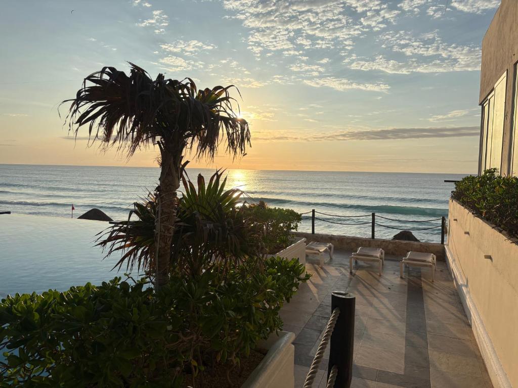 Cancun Plaza Condo Mexico - Error