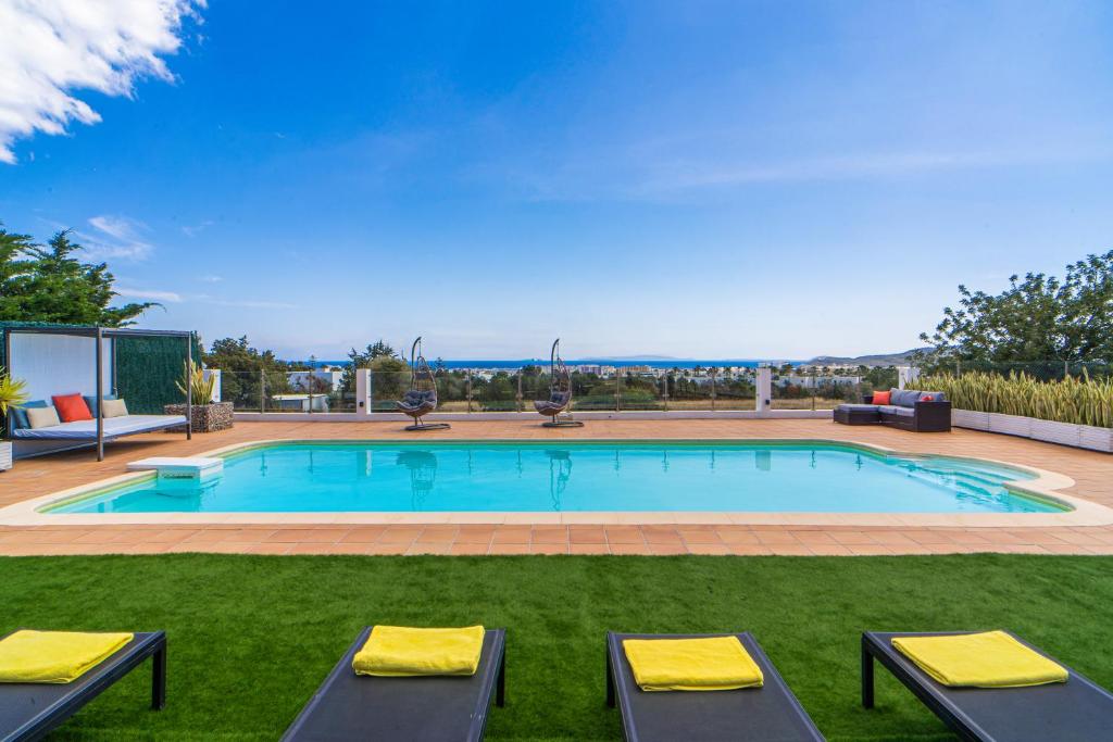 The swimming pool at or close to Villa Views Can Funtasa II