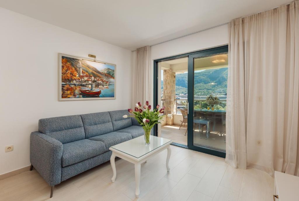 Apartments Los Olivos的休息区