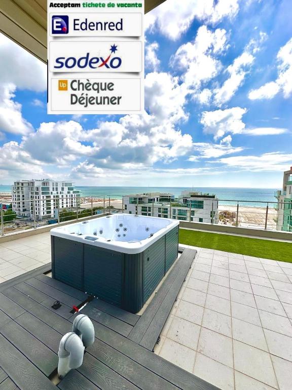 Ảnh trong thư viện ảnh của Summerland-Mamaia Beautiful Penthouse ở Mamaia