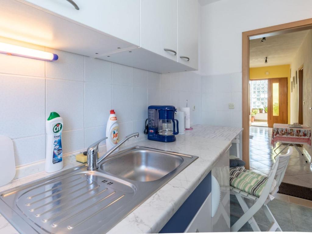 Charming Trogir Apartments with Balcony - One Bedroom Apartment
