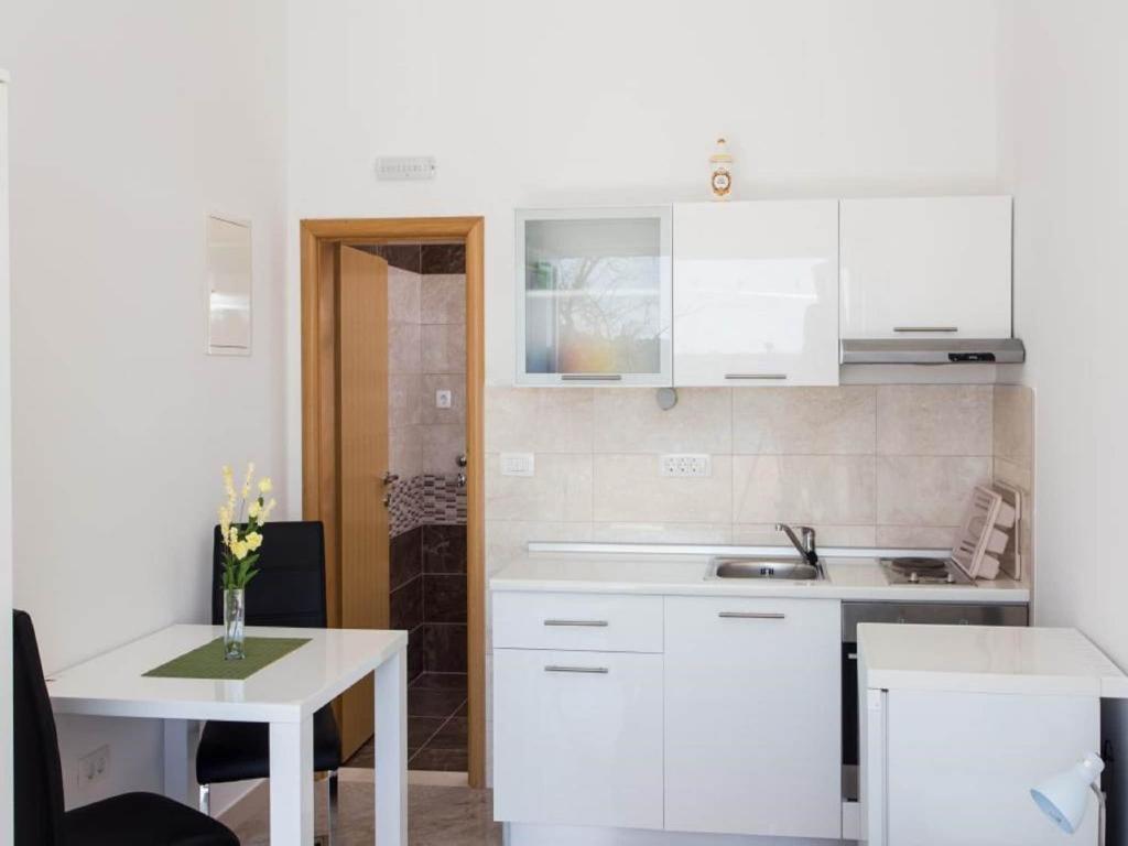 Superior Studio Apartment with Terrace and Sea View First Floor