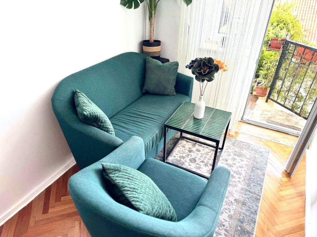 Charming Apartment with Terrace and Old Town View - One Bedroom Apartment with Terrace