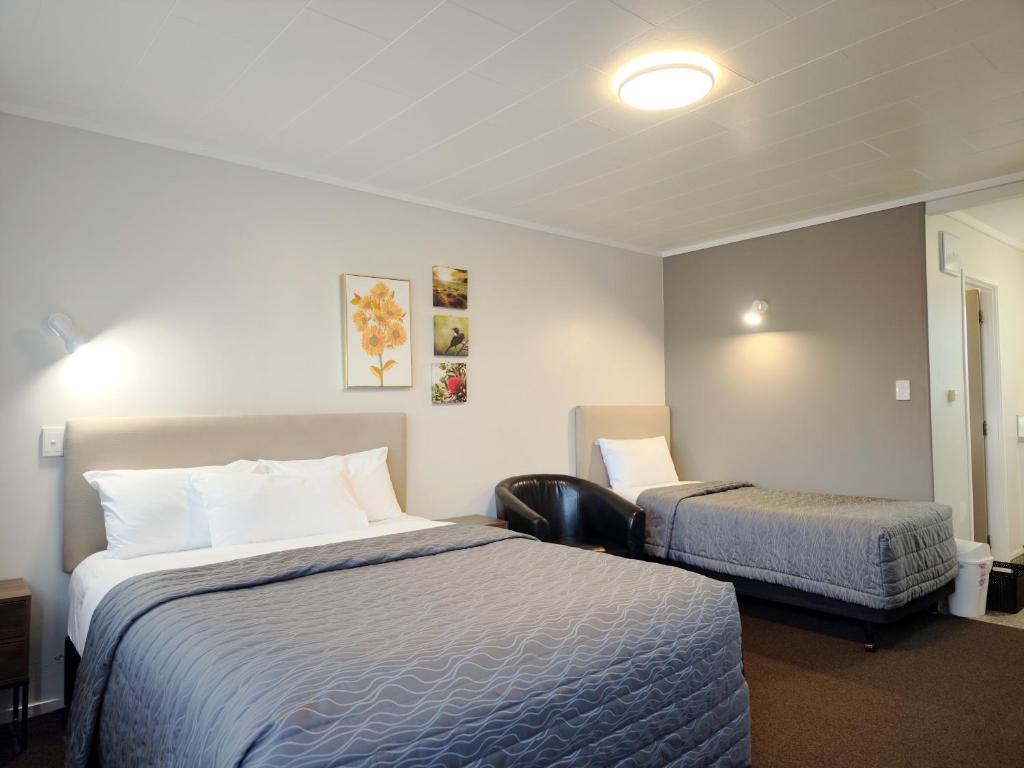 
Upstairs Twin Studio
