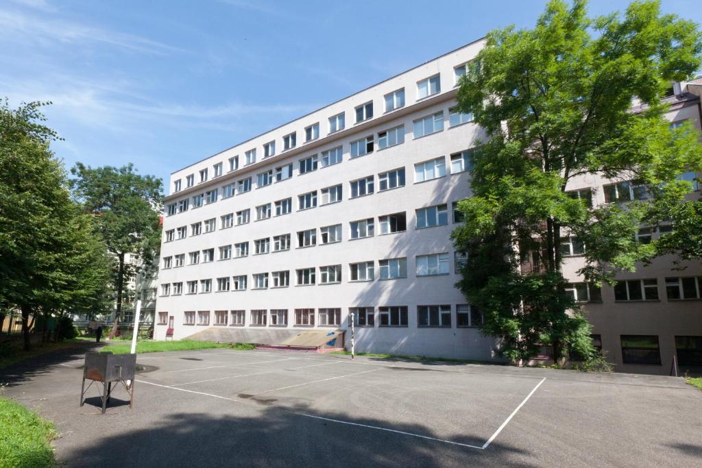 Edificio en el que se encuentra el albergue