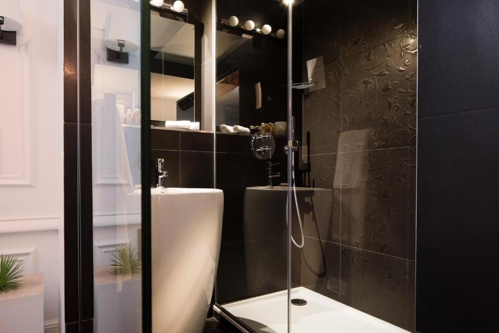 Hôtel Molière - Resim 23