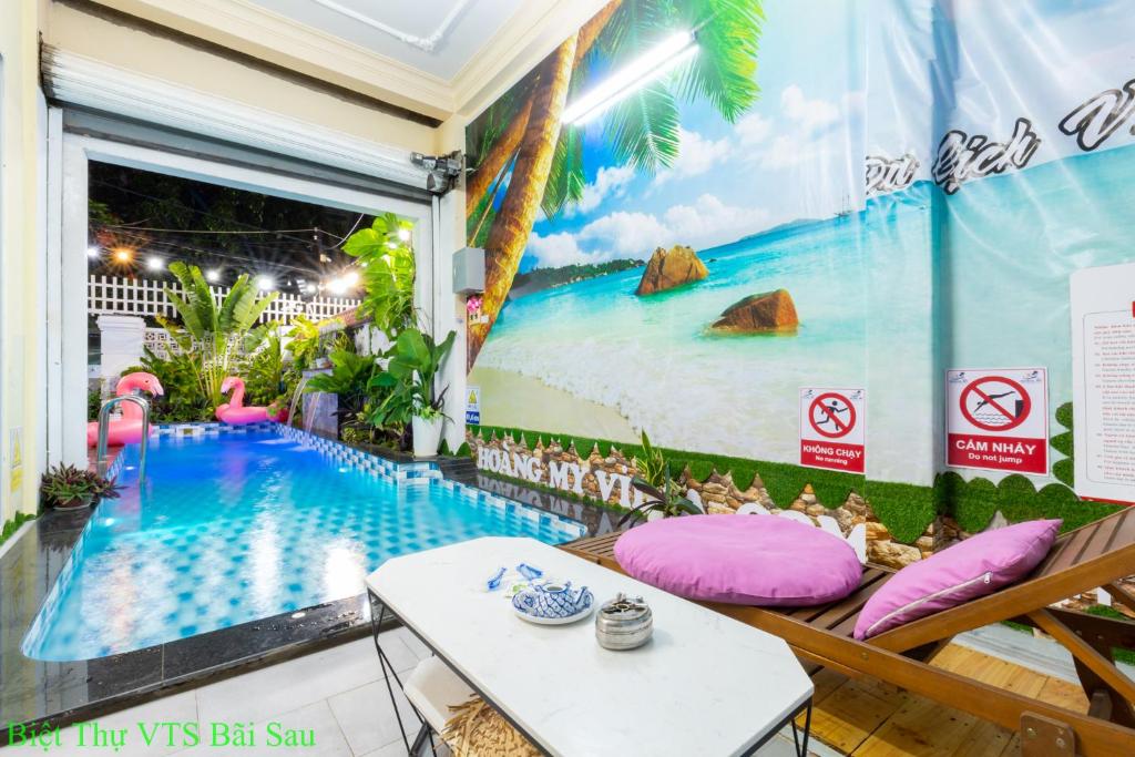 Bazén v ubytování Biệt thự Hồ Full TIỆN ÍCH VT Xanh nebo v jeho okolí