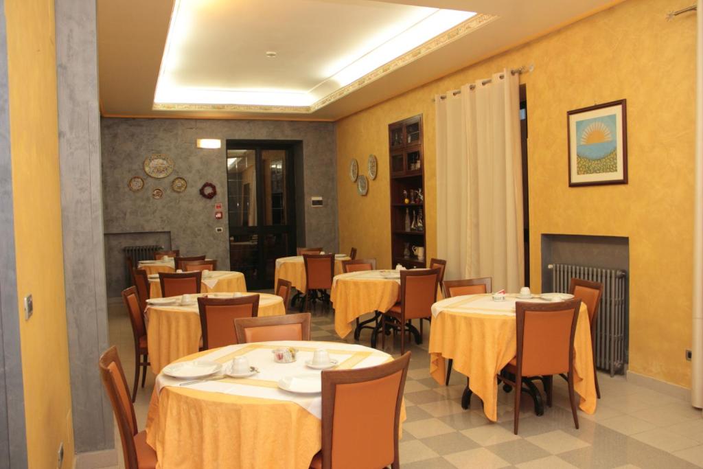 Posezení v ubytování Hotel Villa Archirafi