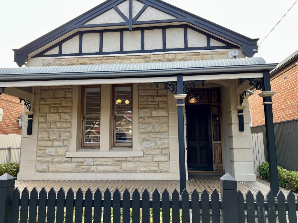 1860's Gem in Norwood, Adelaide, Kensington and Norwood (updated prices ...