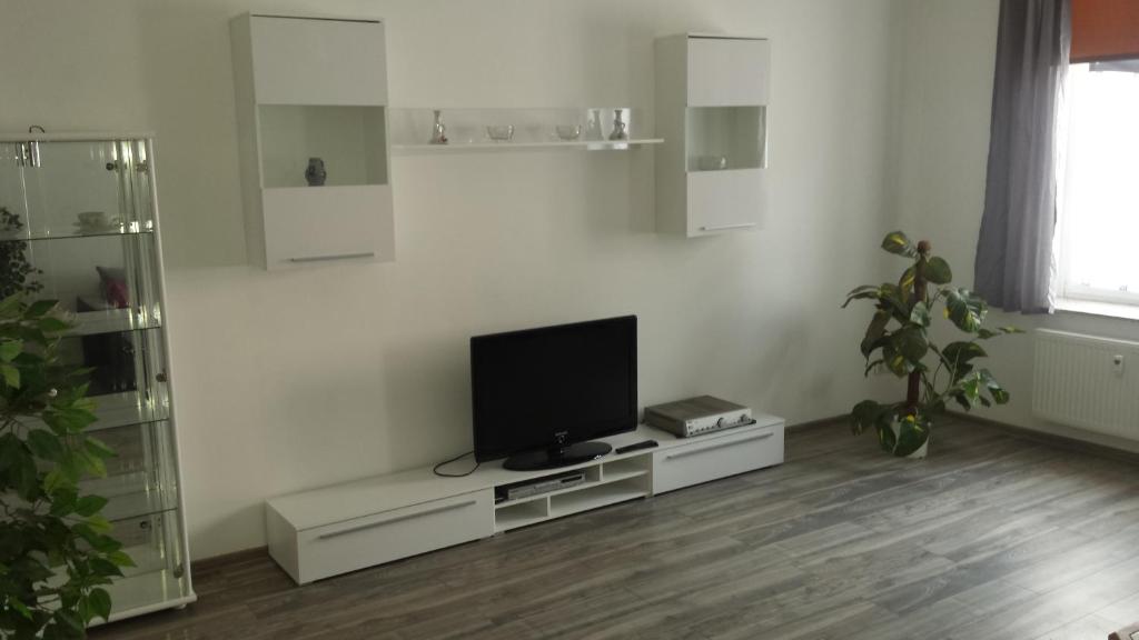 Spremberger City Ferienwohnung - Appartamento Con 1 Camera Da Letto E Balcone