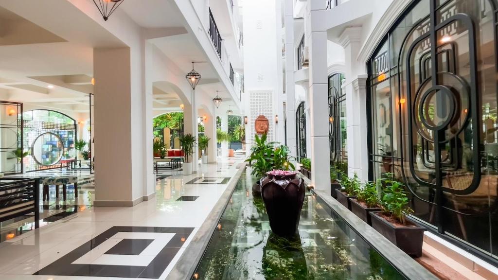 Zahrada ubytování Le Grande Indochine Hotel