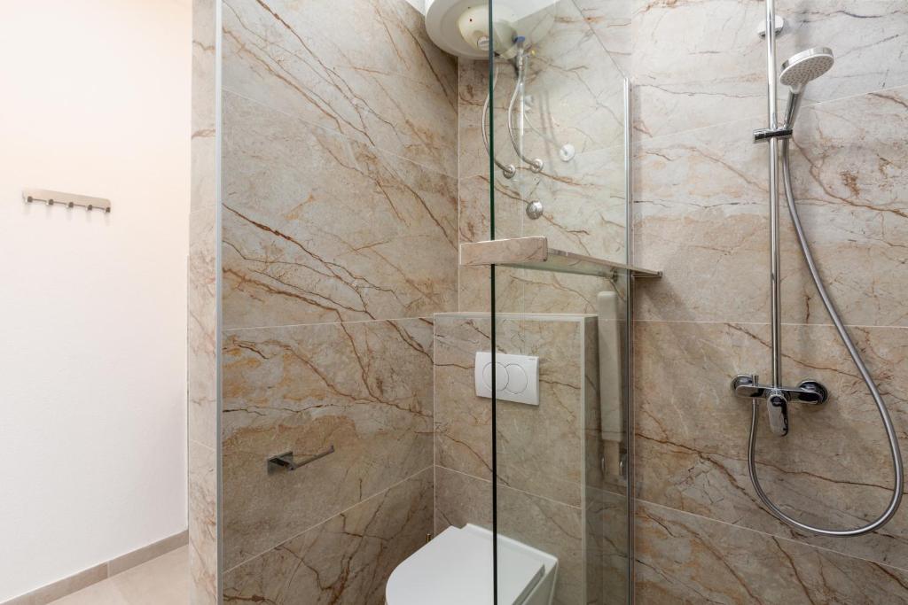 Trbović Apartments Peaceful stay with Free Parking, Pet-Friendly, and Bike Storage in Umag - 8