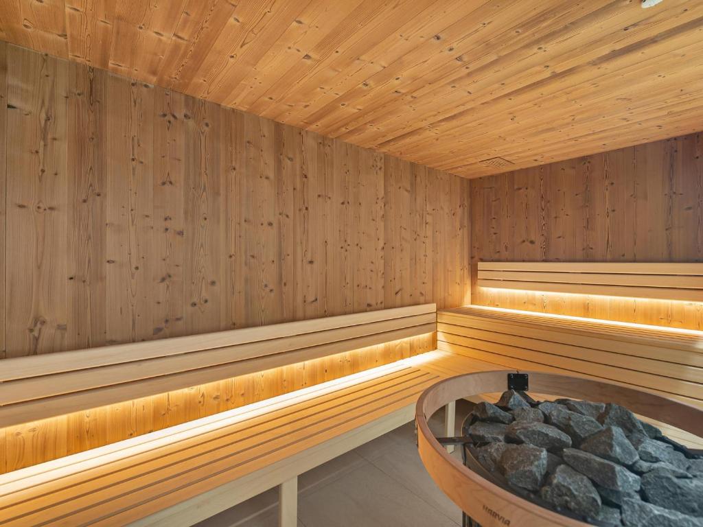 Fotografia z galérie ubytovania Chalet luxe avec piscine, sauna, et accès facile pistes Courchevel - FR-1-568-27 v destinácii Courchevel
