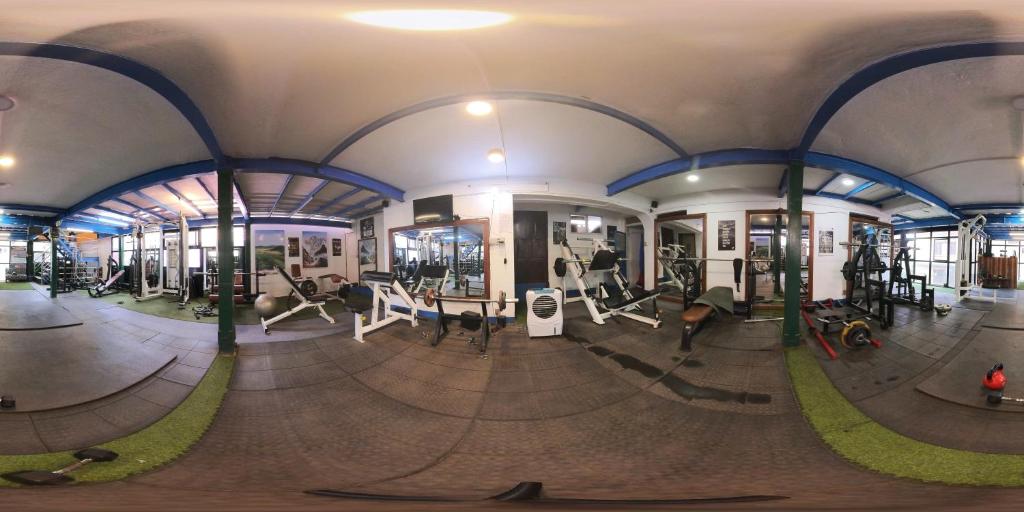 Fitness centrum a/nebo fitness zařízení v ubytování Mystic Vibes Fitness- Commune