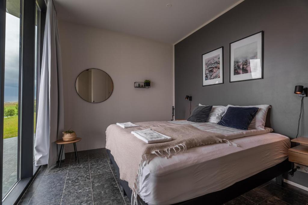 Postel nebo postele na pokoji v ubytování Klettasel Villa by Ourhotels