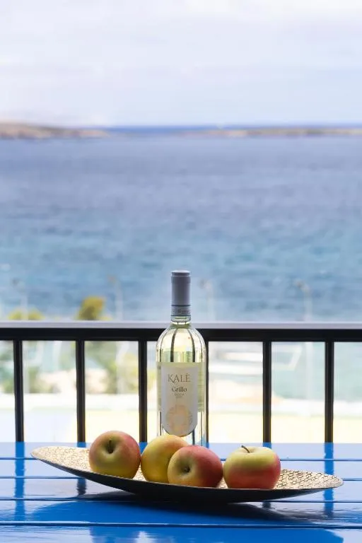 Seafront living with private Garage