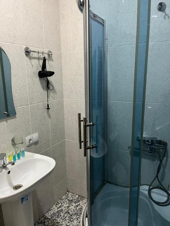 Bany a Hotel Eight