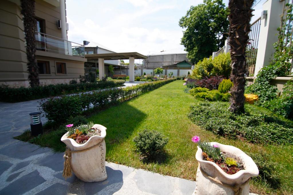 Zahrada ubytování Hotel Doesi