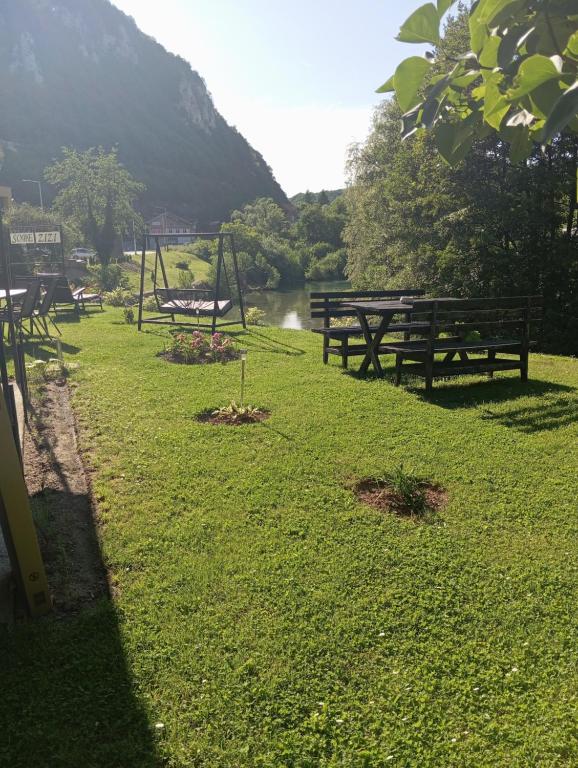 Příroda nedaleko bed and breakfast