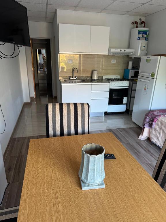 Η κουζίνα ή μικρή κουζίνα στο Apart Rocamora