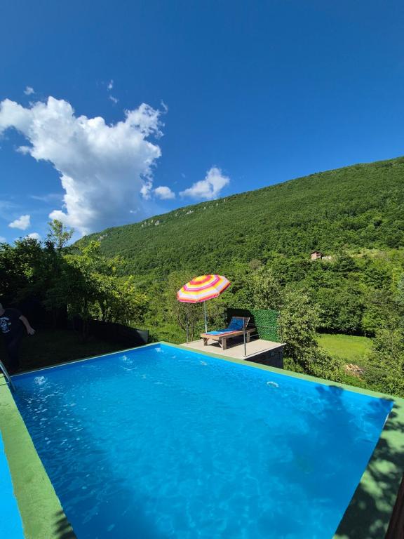 Πισίνα στο ή κοντά στο Kuća za odmor RAJ