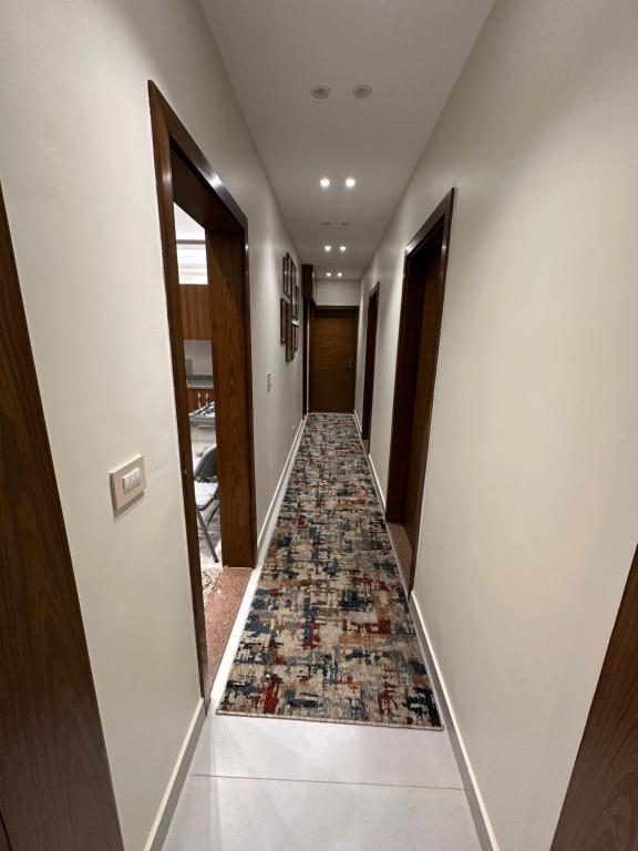 Fotografie z fotogalerie ubytování luxury apartment - شقه فاخره v destinaci Sheikh Zayed