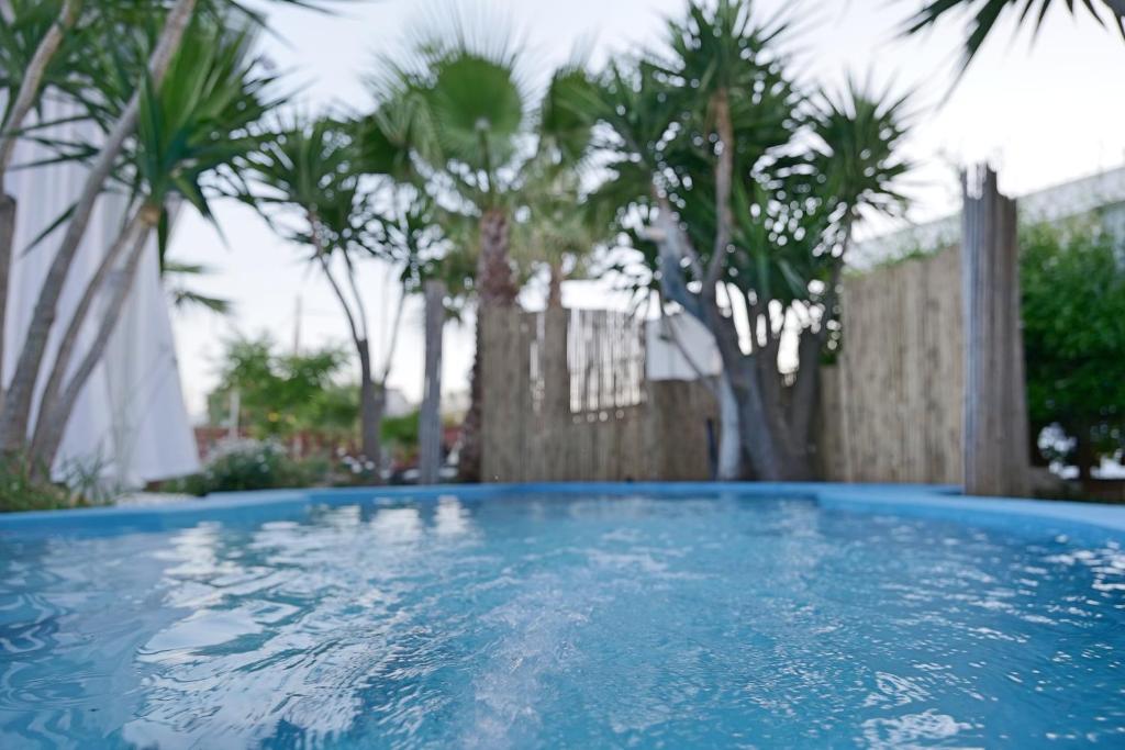 The swimming pool at or close to Villa Gisella