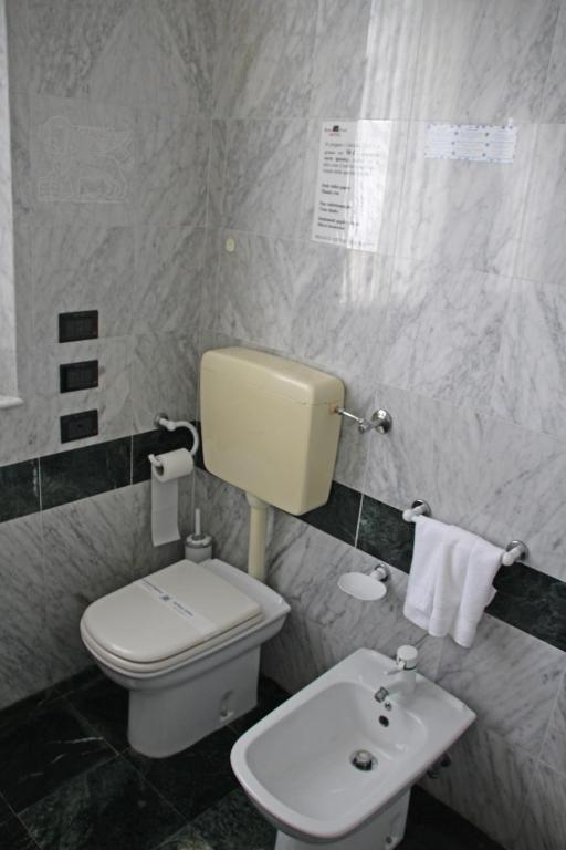 Koupelna v ubytování Park Hotel Villa Leon d'Oro